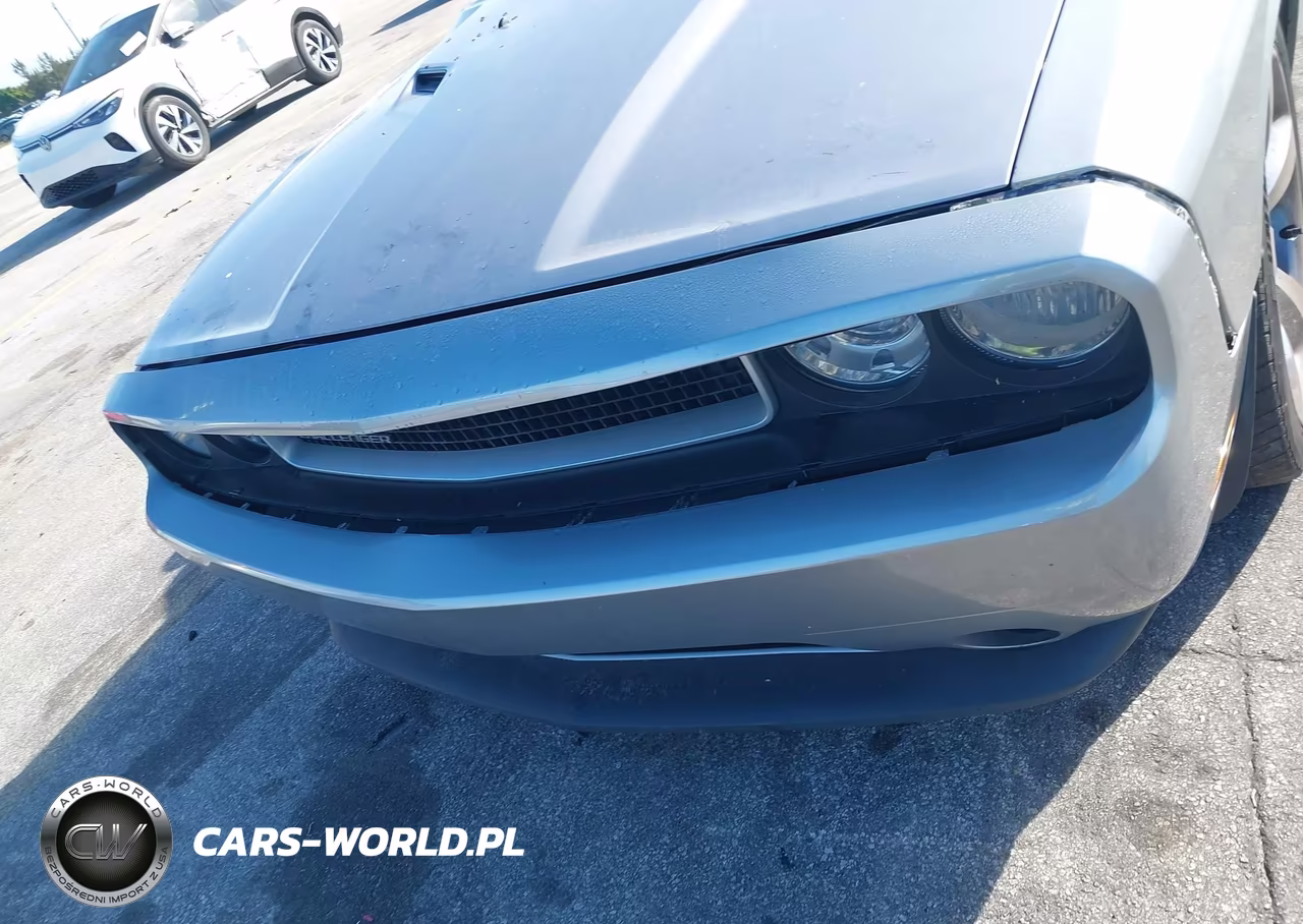 2013 Dodge Challenger Sxt VIN:2C3CDYAG9DH613378 - 17