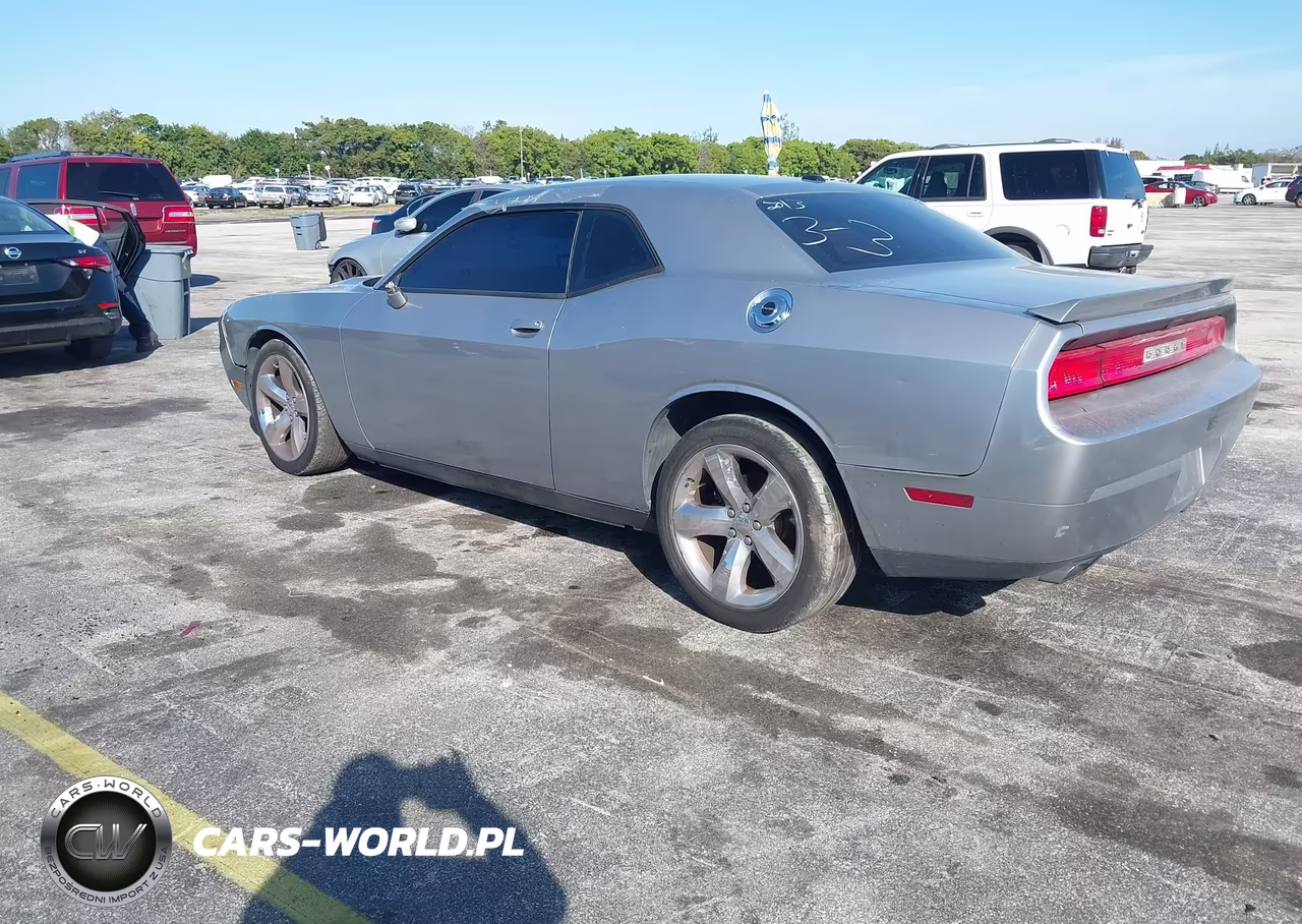 2013 Dodge Challenger Sxt VIN:2C3CDYAG9DH613378 - 3