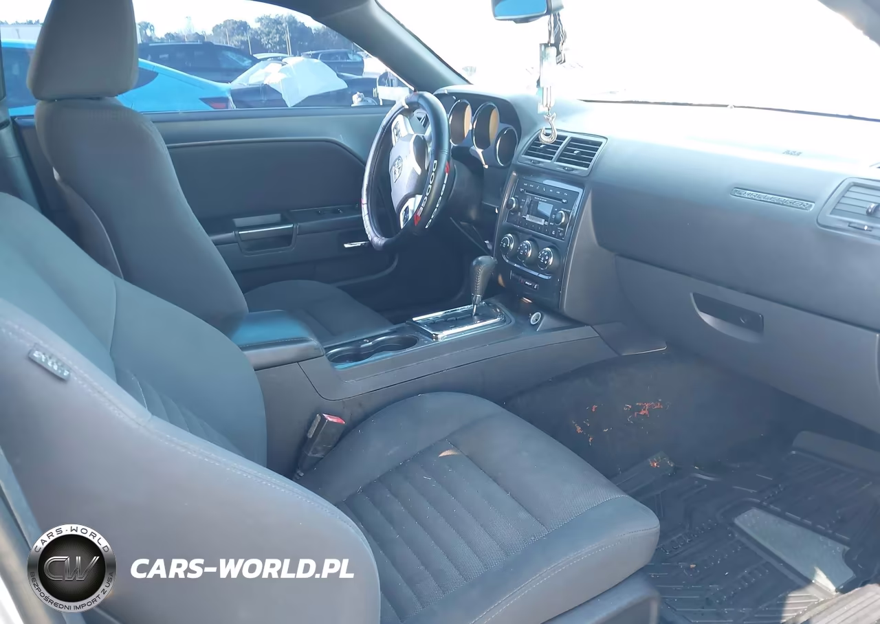 2013 Dodge Challenger Sxt VIN:2C3CDYAG9DH613378 - 5