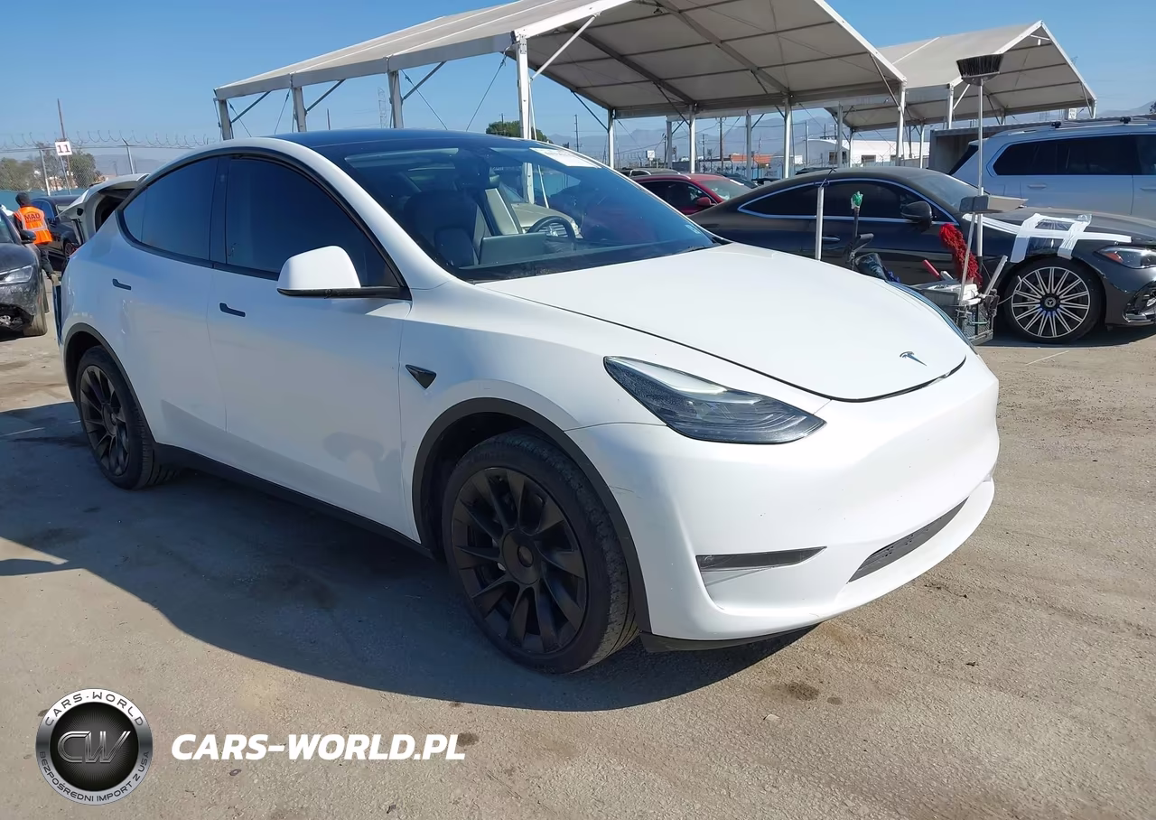 2023 Tesla Model Y Awd-Long Range Dual Motor All-Wheel Drive – zdjęcie 1 z 17