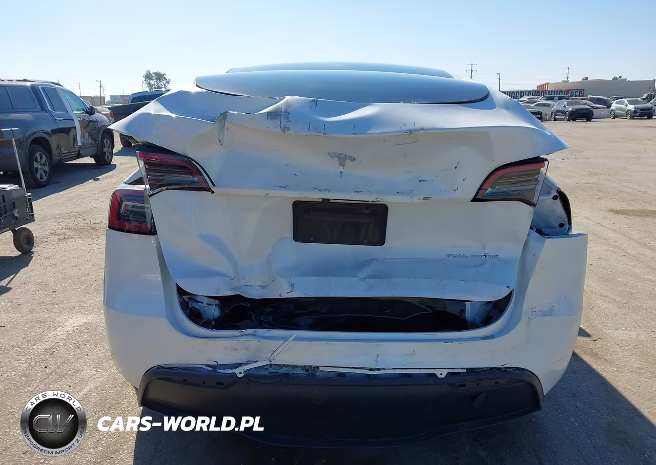 2023 Tesla Model Y Awd-Long Range Dual Motor All-Wheel Drive VIN:7SAYGDEE0PF632473 - 6