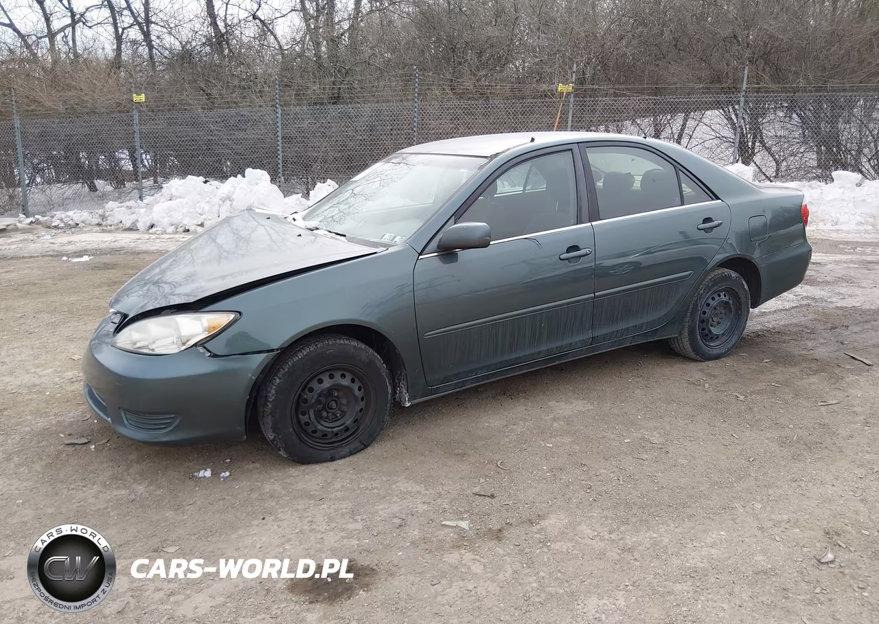 2005 Toyota Camry Le VIN:4T1BE30KX5U045701 - 2