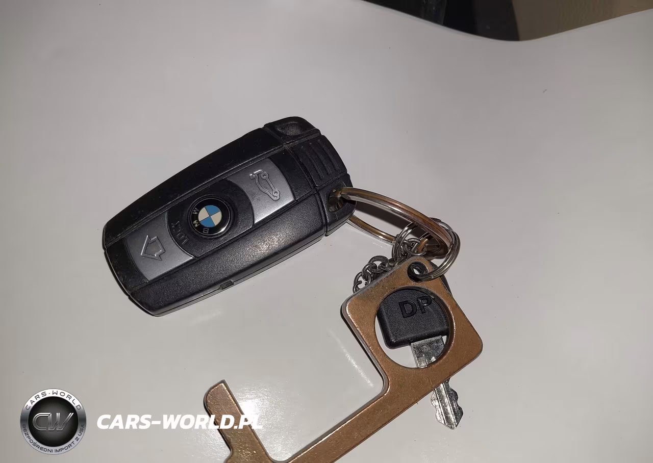 2013 BMW X1 Sdrive28I VIN:WBAVM1C58DVW42298 - 11