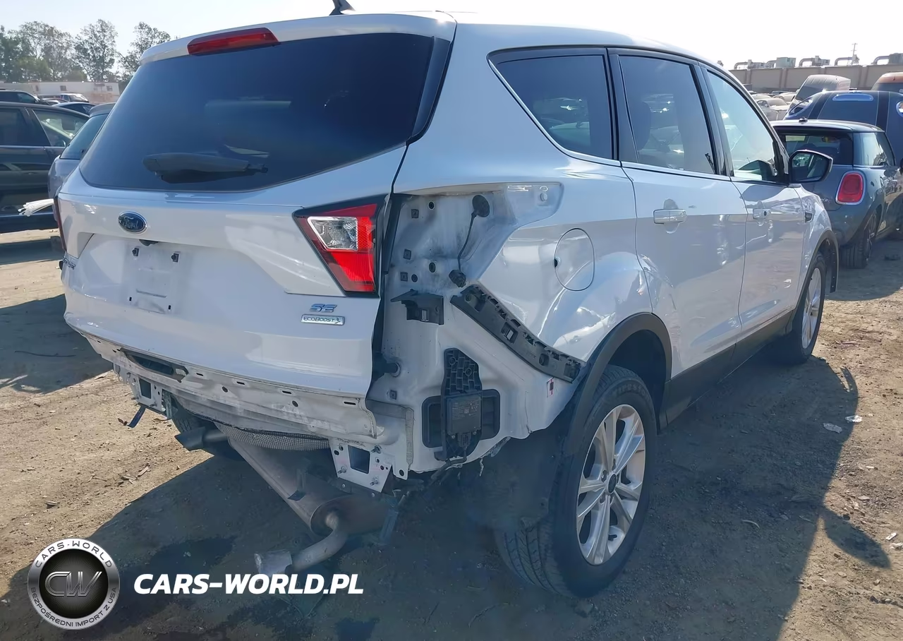 2019 Ford Escape Se VIN:1FMCU0GD9KUC06905 - 4