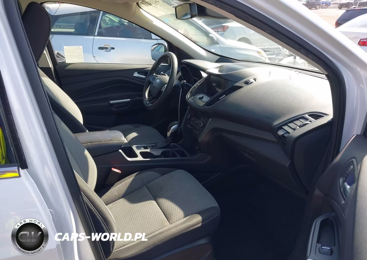 2019 Ford Escape Se VIN:1FMCU0GD9KUC06905 - 5