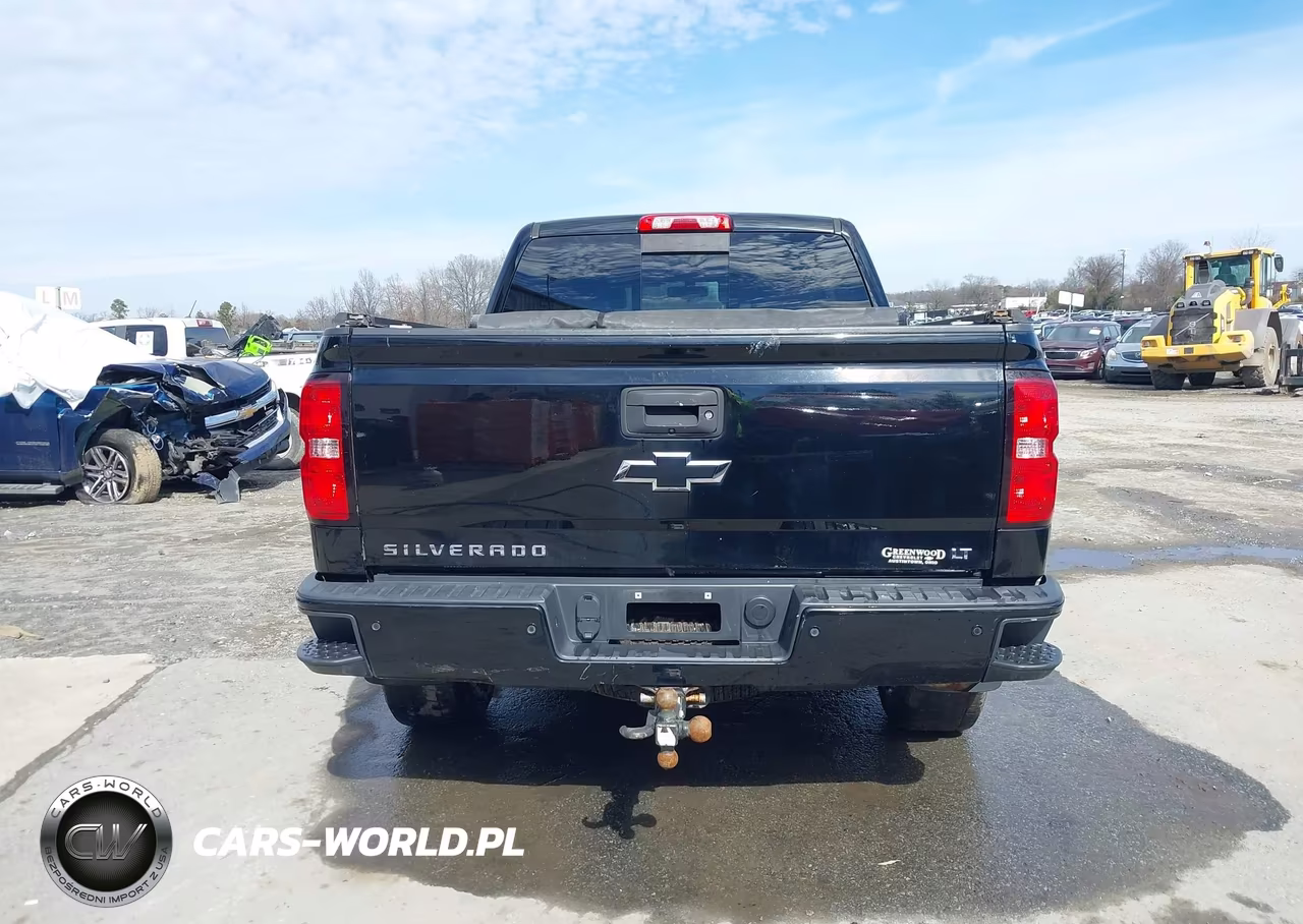 2018 Chevrolet Silverado 1500 2Lt VIN:3GCUKREC1JG444830 - 17