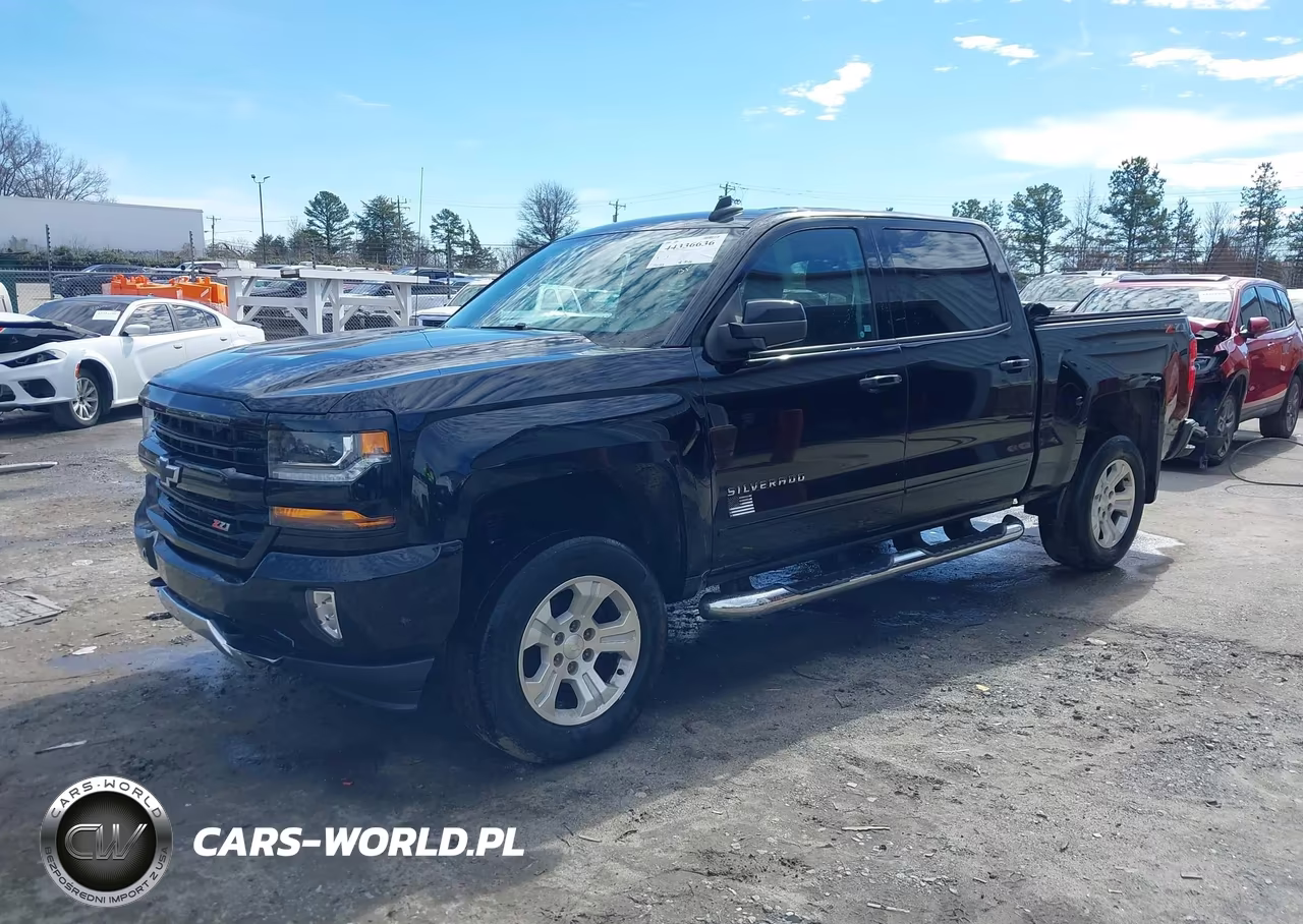 2018 Chevrolet Silverado 1500 2Lt VIN:3GCUKREC1JG444830 - 2