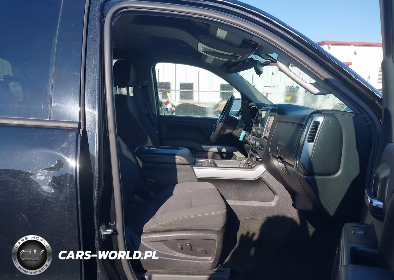 2018 Chevrolet Silverado 1500 2Lt VIN:3GCUKREC1JG444830 - 5