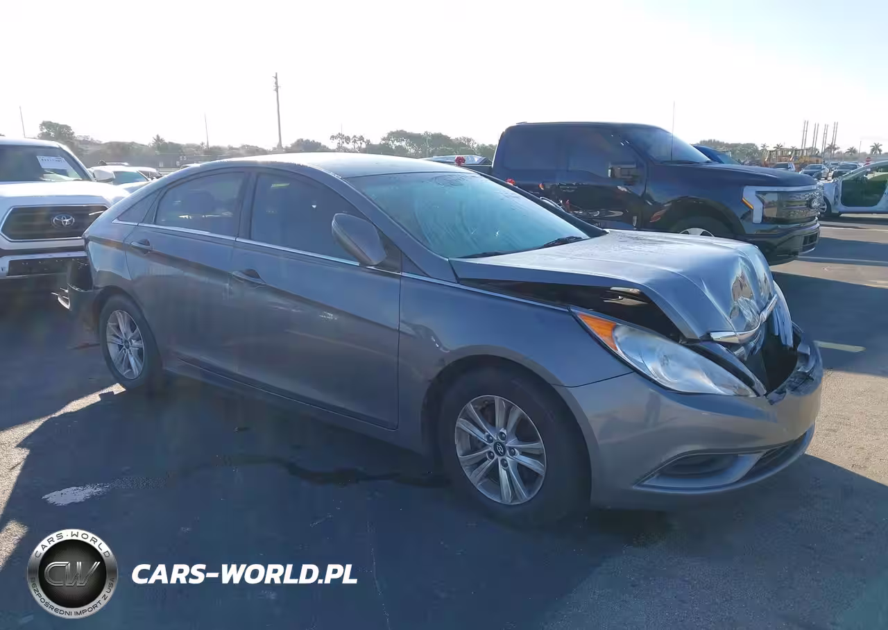 2013 Hyundai Sonata Gls