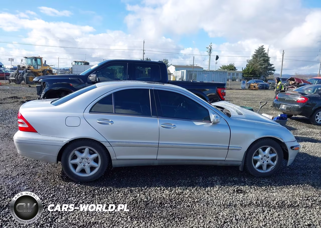 2004 Mercedes-Benz C 240 4Matic VIN:WDBRF81J24F475713 - 14