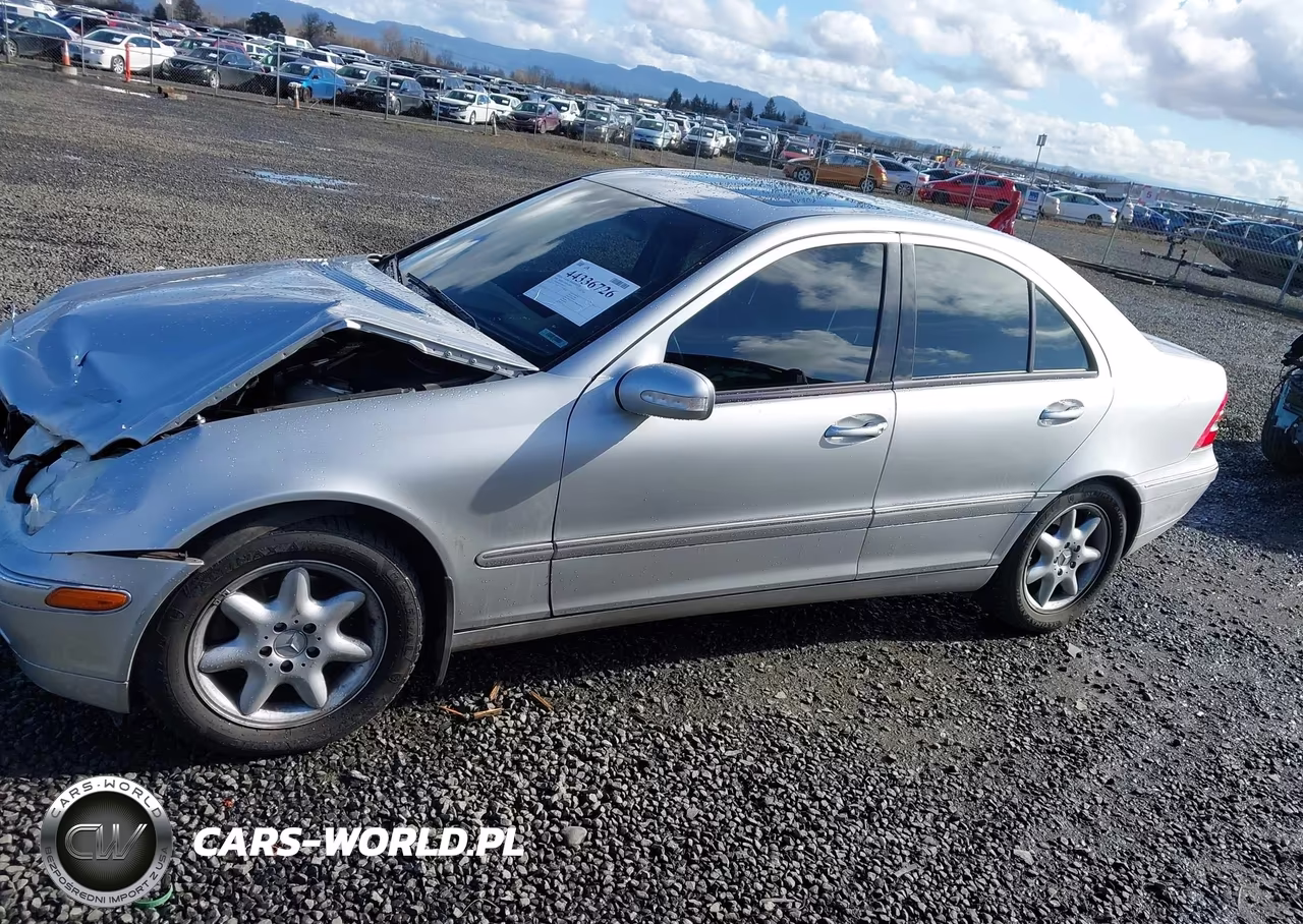 2004 Mercedes-Benz C 240 4Matic VIN:WDBRF81J24F475713 - 15
