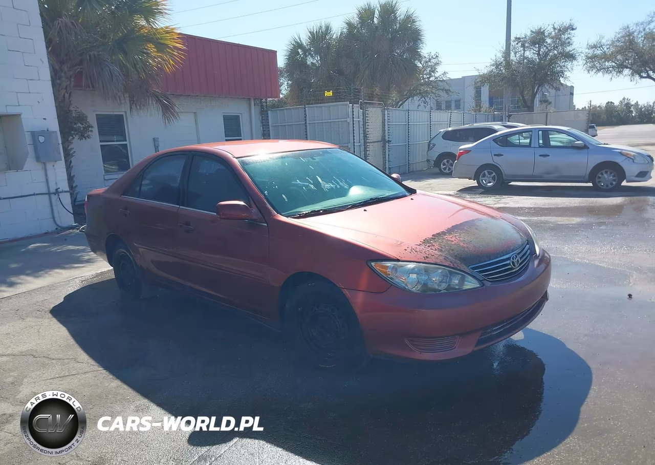 2006 Toyota Camry Le – zdjęcie 1 z 12