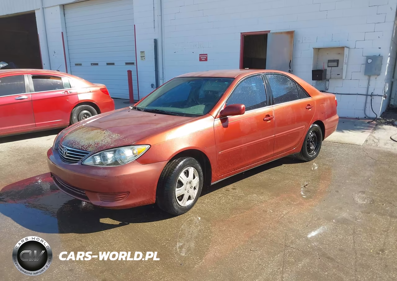 2006 Toyota Camry Le VIN:4T1BE32K56U116186 - 2