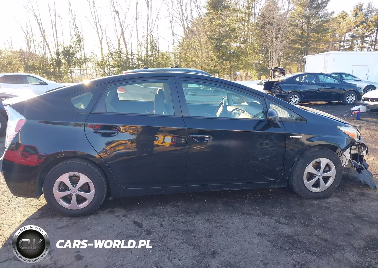 2012 Toyota Prius Two VIN:JTDKN3DU2C5482146 - 14