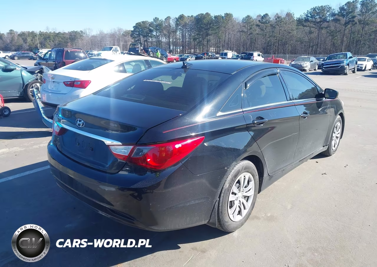 2012 Hyundai Sonata Gls VIN:5NPEB4AC1CH434676 - 4