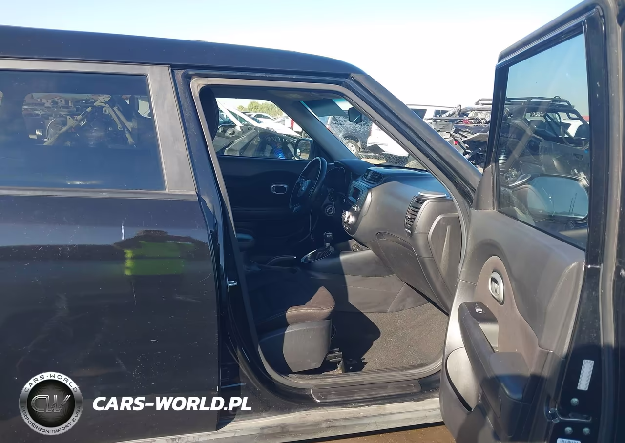 2016 Kia Soul VIN:KNDJN2A28G7318256 - 5