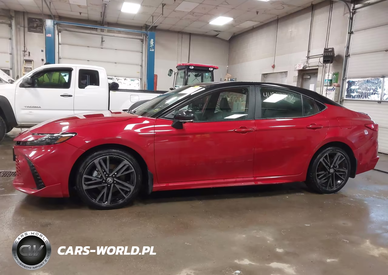 2025 Toyota Camry Xse VIN:4T1DBADK6SU005904 - 14