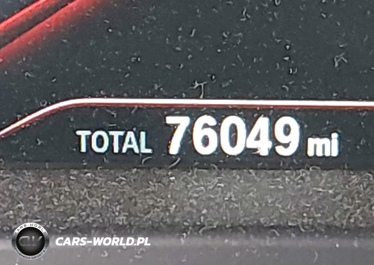 2019 BMW X4 M40I VIN:5UXUJ5C52KLJ64126 - 16