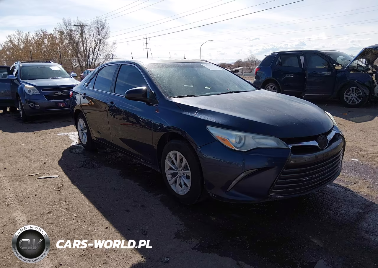2015 Toyota Camry Le