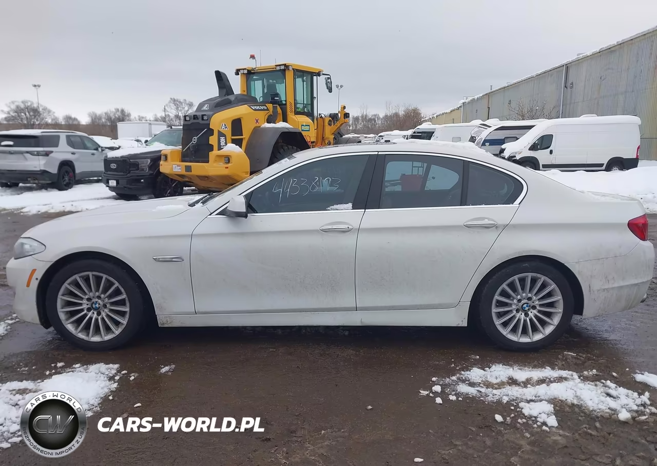 2013 BMW 535I xDrive VIN:WBAFU7C54DDU67979 - 14