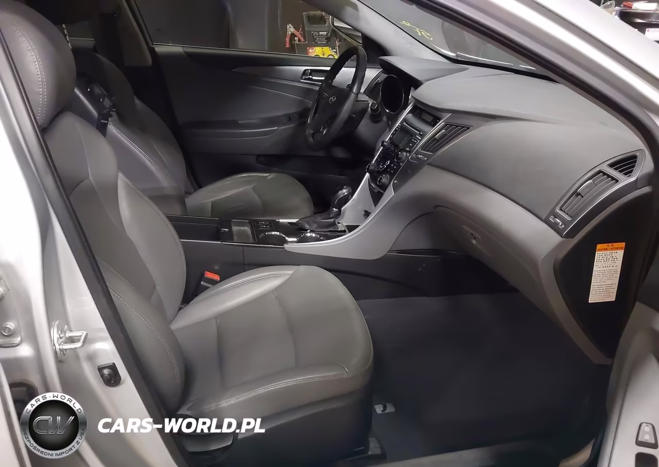 2012 Hyundai Sonata Hybrid VIN:KMHEC4A49CA060908 - 5
