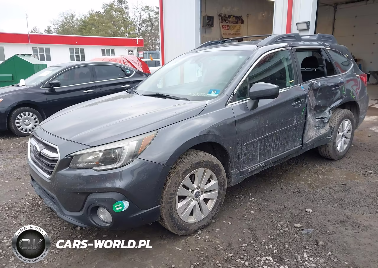 2019 Subaru Outback 2.5I Premium VIN:4S4BSAFC9K3206957 - 2