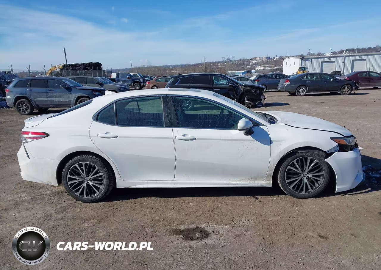 2019 Toyota Camry Se VIN:4T1B11HK9KU792805 - 13