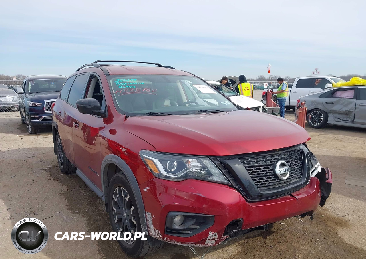 2019 Nissan Pathfinder Sv