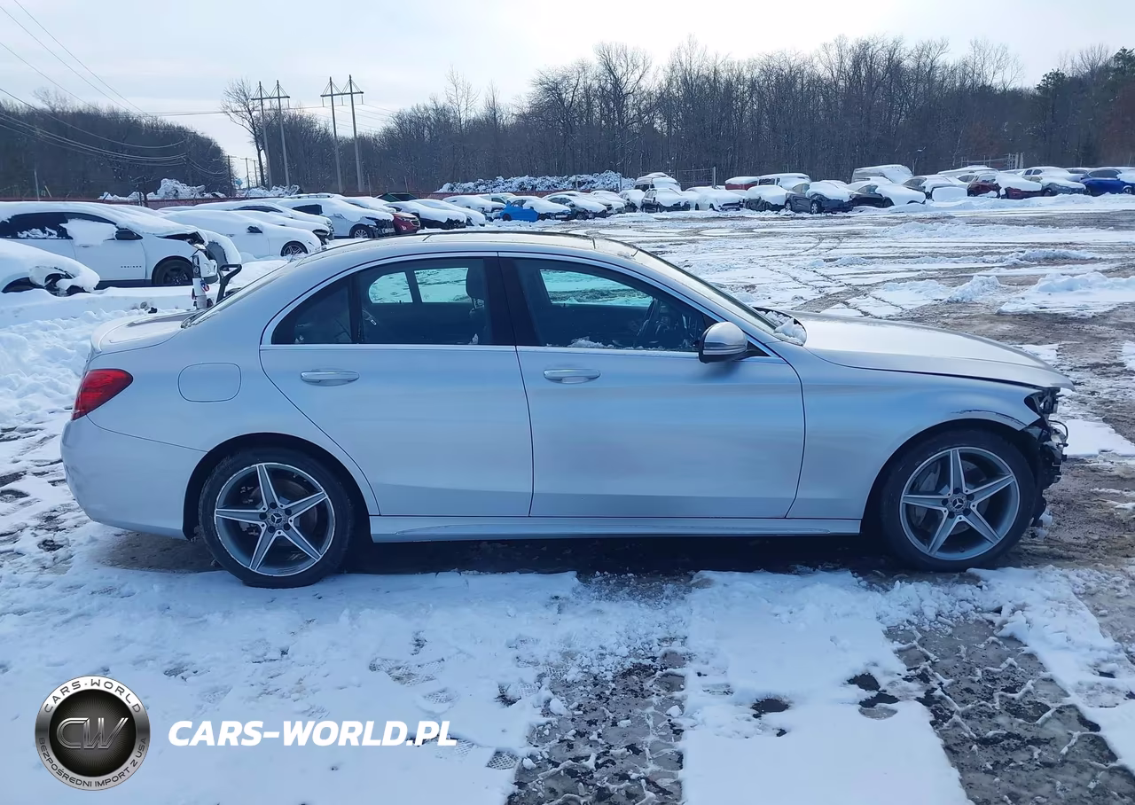 2018 Mercedes-Benz C 300 4Matic VIN:WDDWF4KB9JR422074 - 13