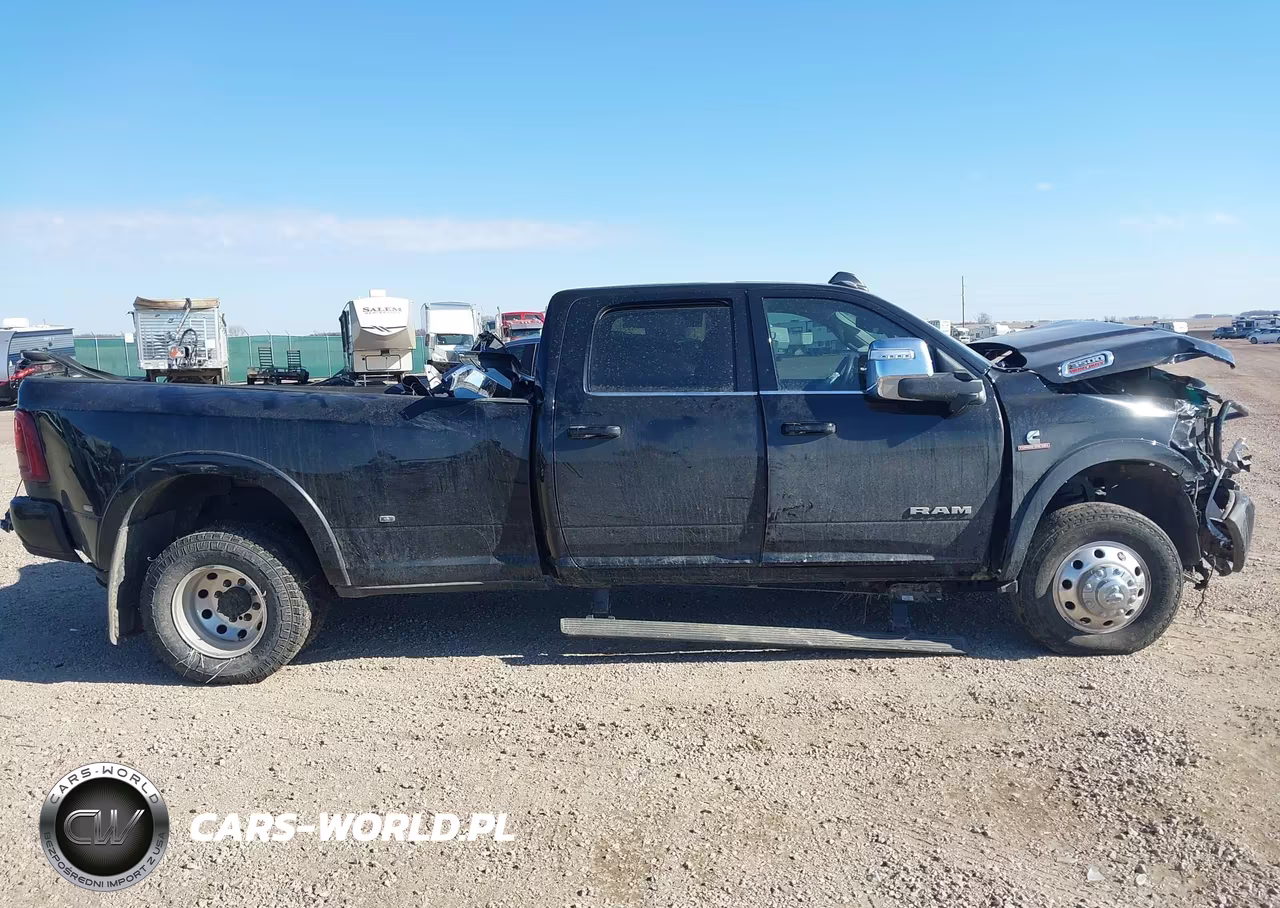 2025 Ram 3500 Limited Longhorn 4X4 8' Box VIN:3C63RRRL0SG509516 - 14