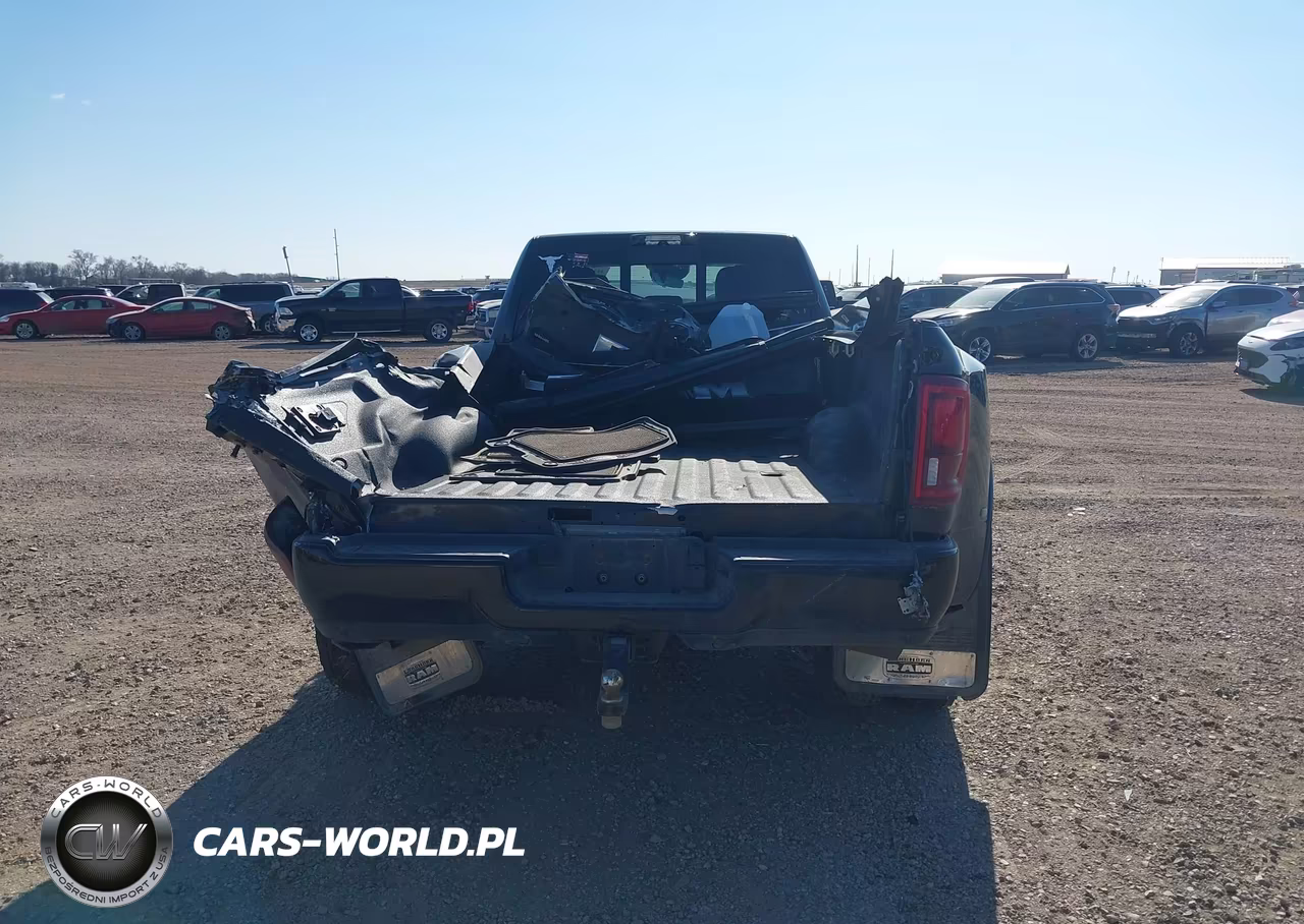 2025 Ram 3500 Limited Longhorn 4X4 8' Box VIN:3C63RRRL0SG509516 - 16