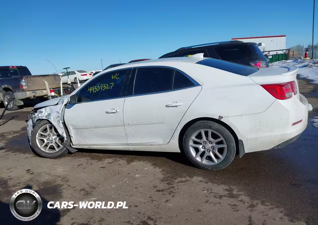 2015 Chevrolet Malibu 1Lt VIN:1G11C5SL1FF111817 - 15