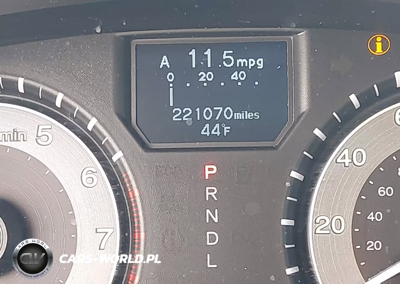 2015 Honda Odyssey Touring-Touring Elite VIN:5FNRL5H90FB048445 - 15