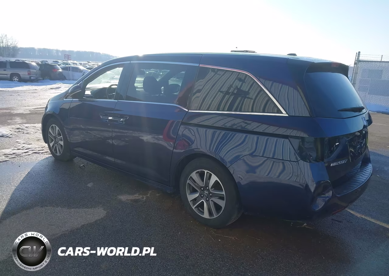 2015 Honda Odyssey Touring-Touring Elite VIN:5FNRL5H90FB048445 - 3