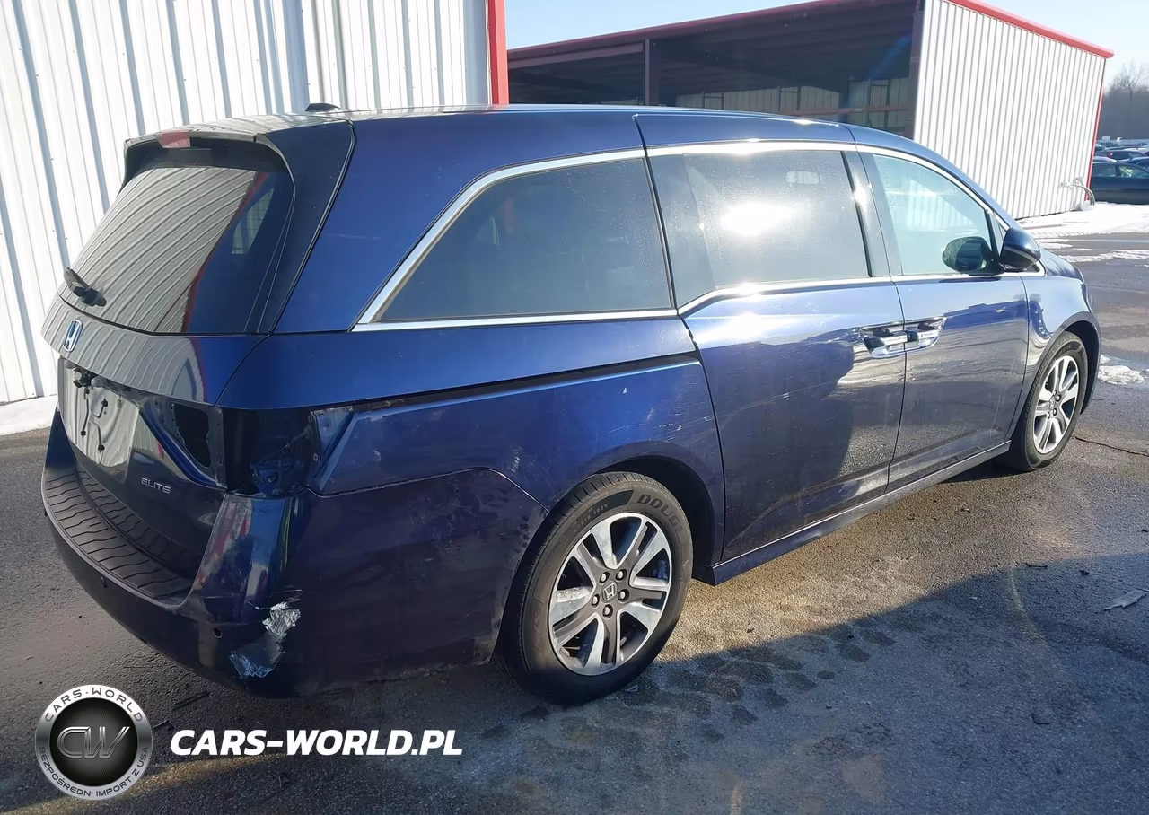 2015 Honda Odyssey Touring-Touring Elite VIN:5FNRL5H90FB048445 - 4
