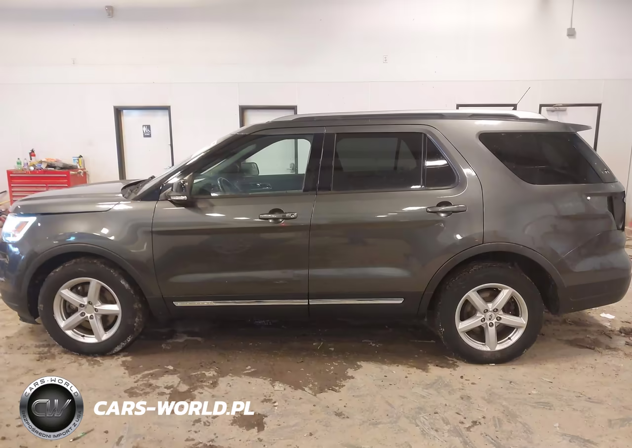 2018 Ford Explorer Xlt VIN:1FM5K7D80JGB98429 - 14