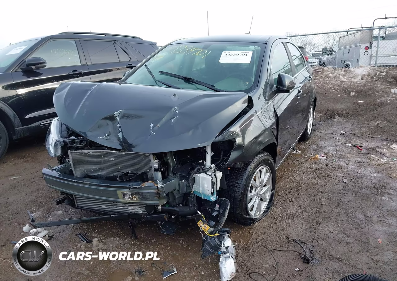 2019 Chevrolet Sonic Lt Auto VIN:1G1JD5SB5K4119249 - 2