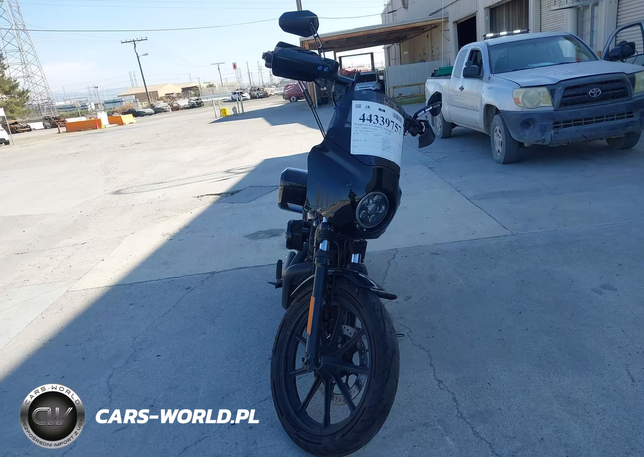 2018 Harley-Davidson Xl1200 Ns VIN:1HD1LP366JC420476 - 5