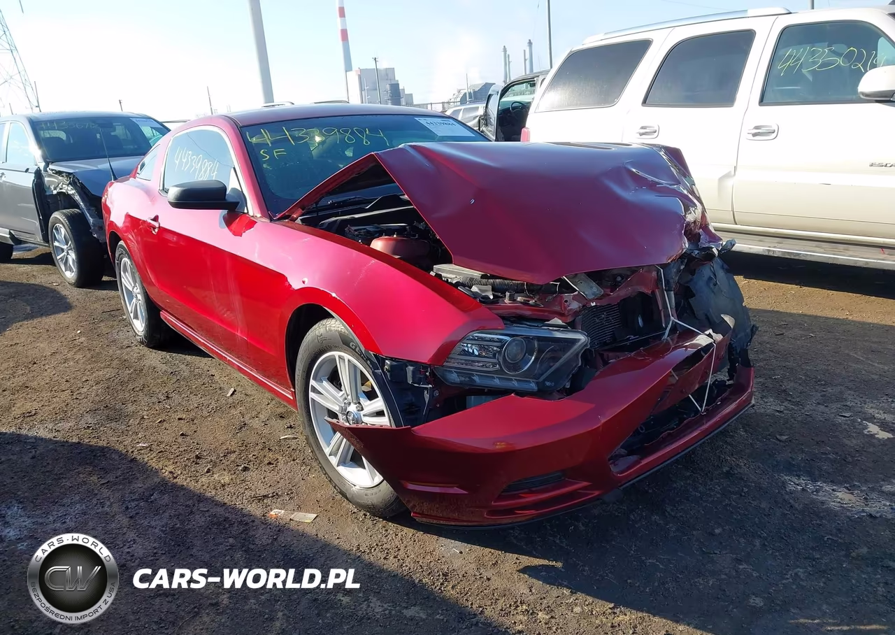 2014 Ford Mustang V6 – zdjęcie 1 z 15