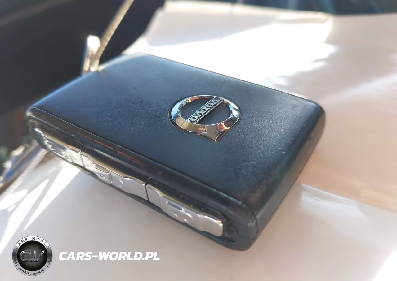 2019 Volvo S60 T5 Momentum VIN:7JR102FK3KG006444 - 11