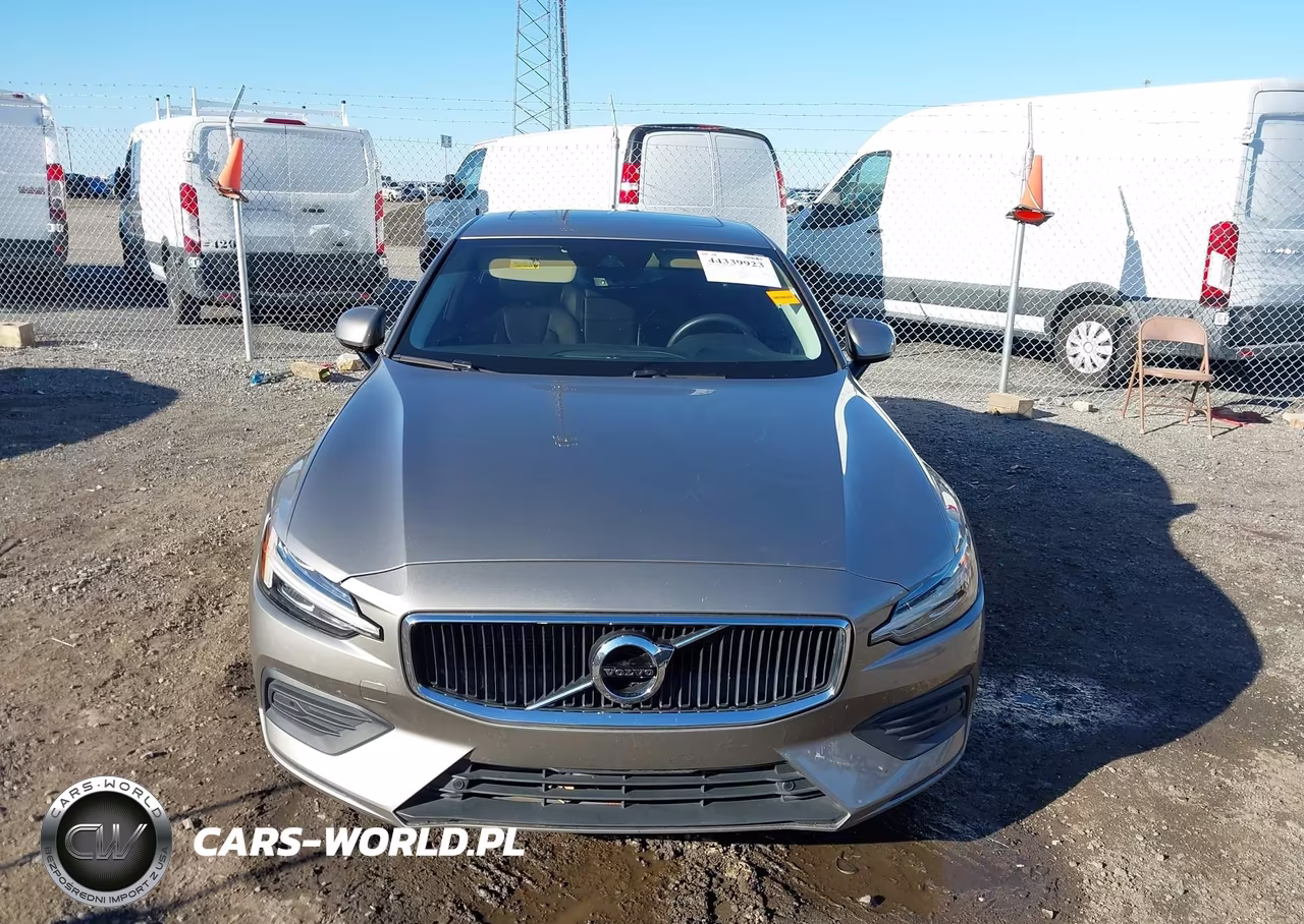 2019 Volvo S60 T5 Momentum VIN:7JR102FK3KG006444 - 12
