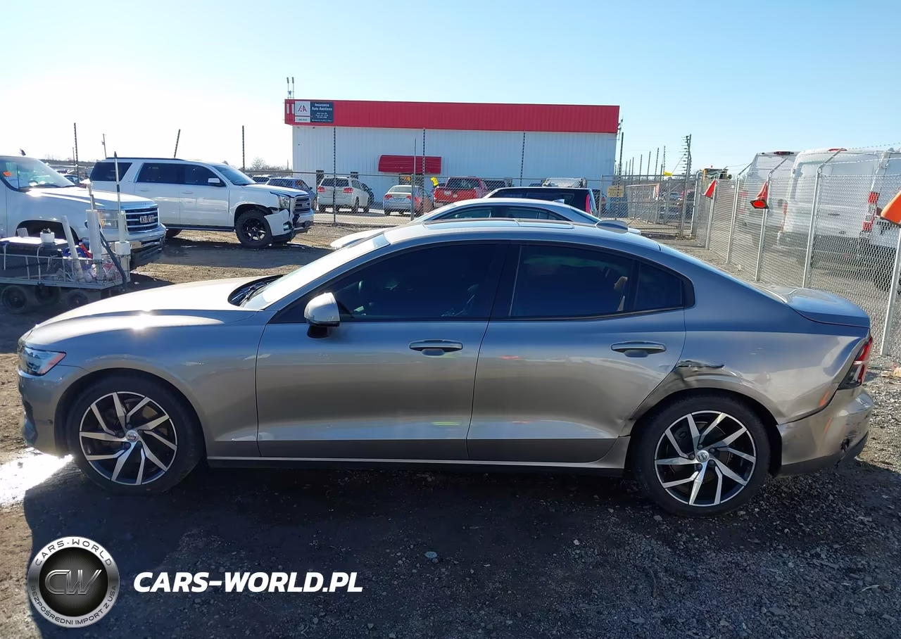 2019 Volvo S60 T5 Momentum VIN:7JR102FK3KG006444 - 14