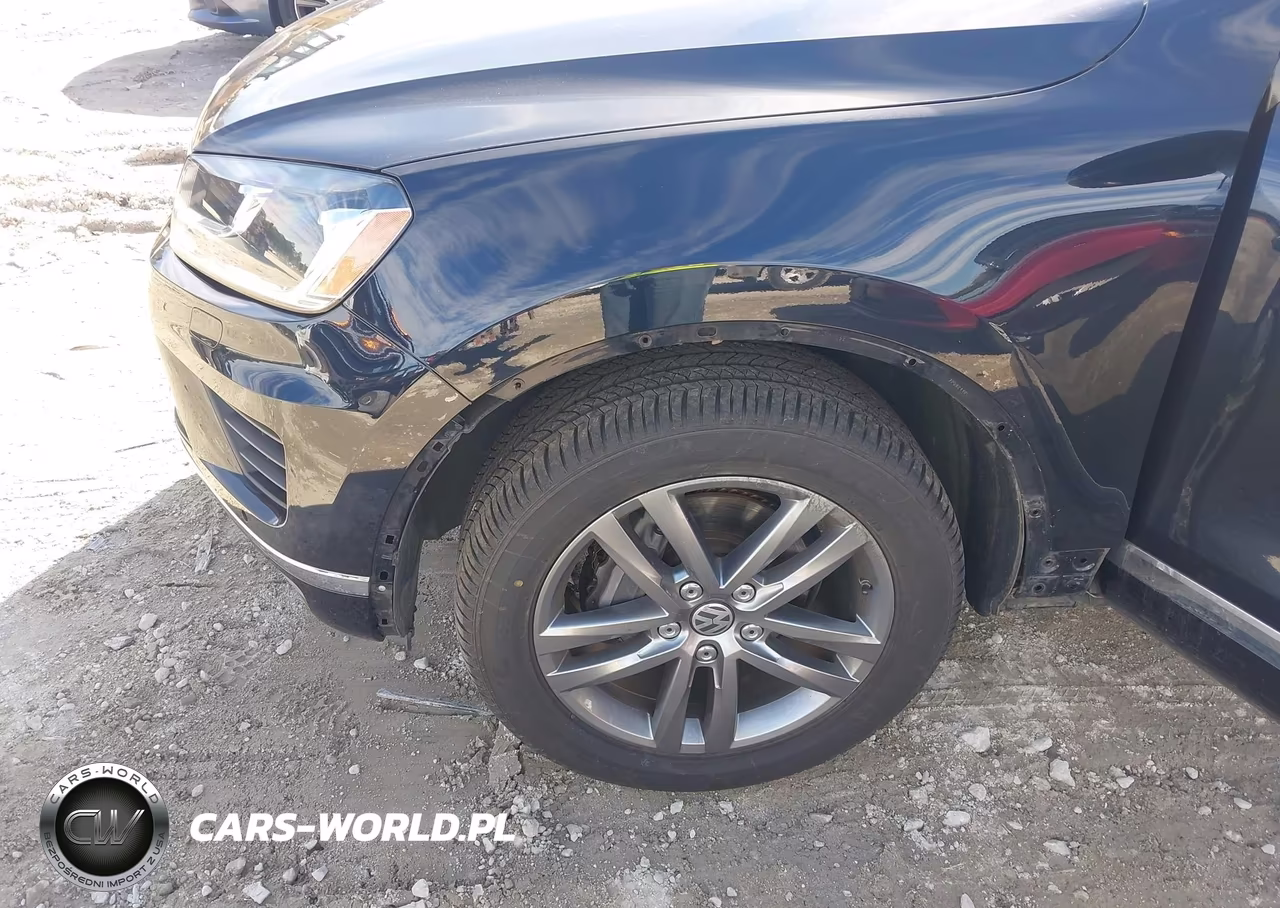 2016 Volkswagen Touareg Vr6 Lux VIN:WVGEF9BP5GD011156 - 6