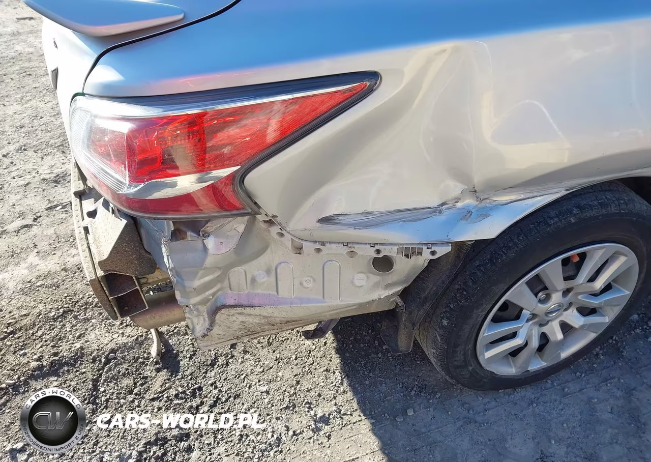 2014 Nissan Altima 2.5 S VIN:1N4AL3AP4EC120260 - 18