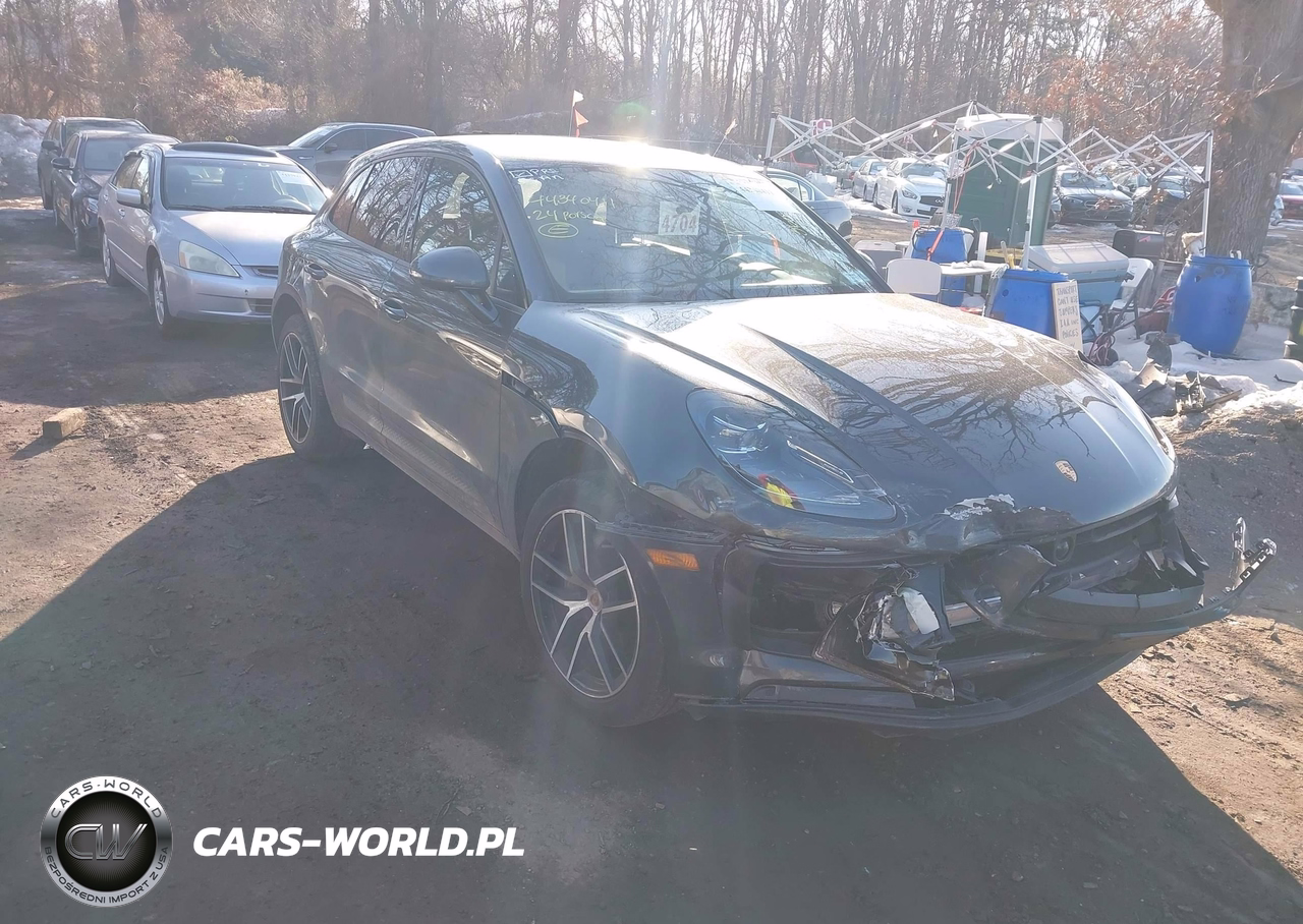 2024 Porsche Macan T