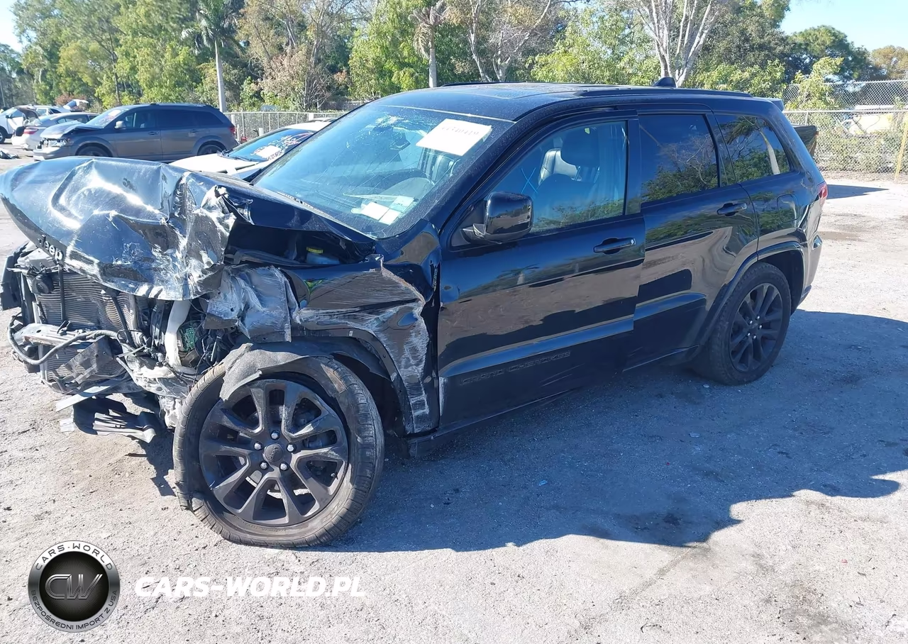 2020 Jeep Grand Cherokee Altitude 4X4 VIN:1C4RJFAG5LC255586 - 2