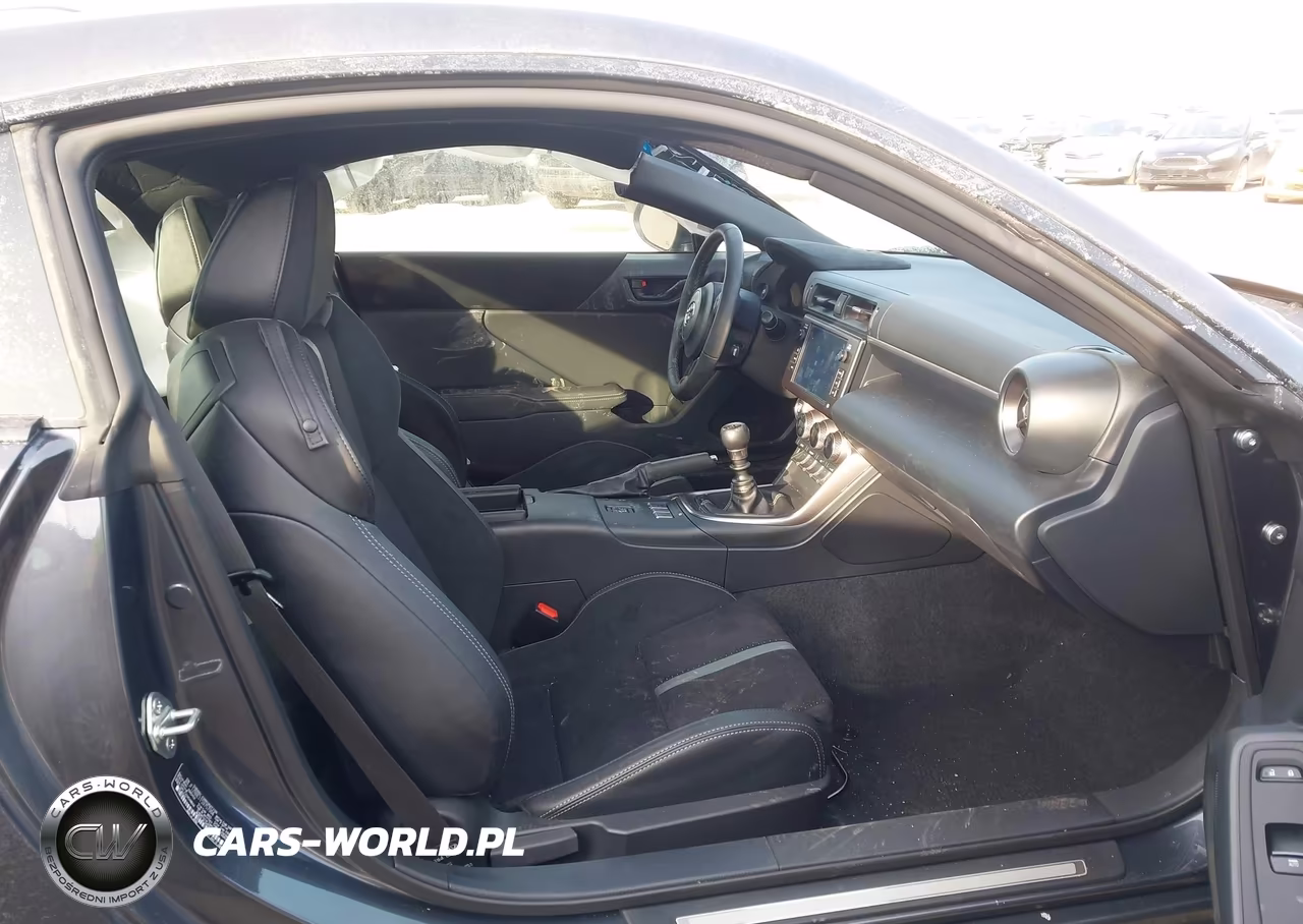 2025 Toyota Gr86 Premium VIN:JF1ZNBE11S9757984 - 5