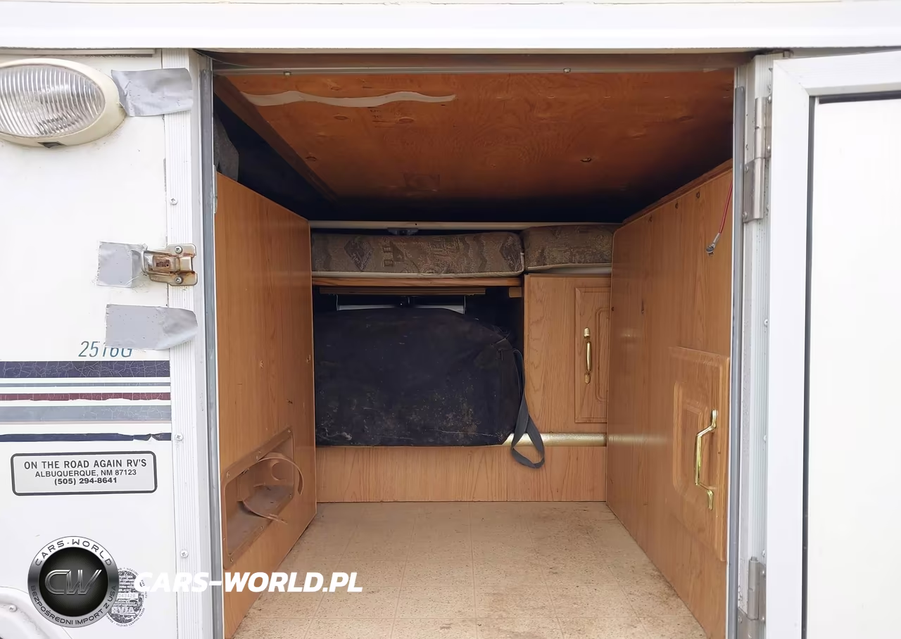 2004 Rockwell Trailer VIN:4X4CPRY114D259227 - 5