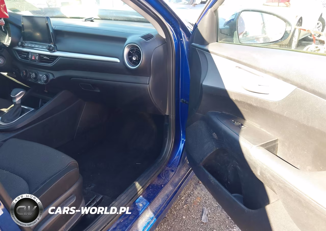 2024 Kia Forte Lxs VIN:3KPF24AD3RE794705 - 5