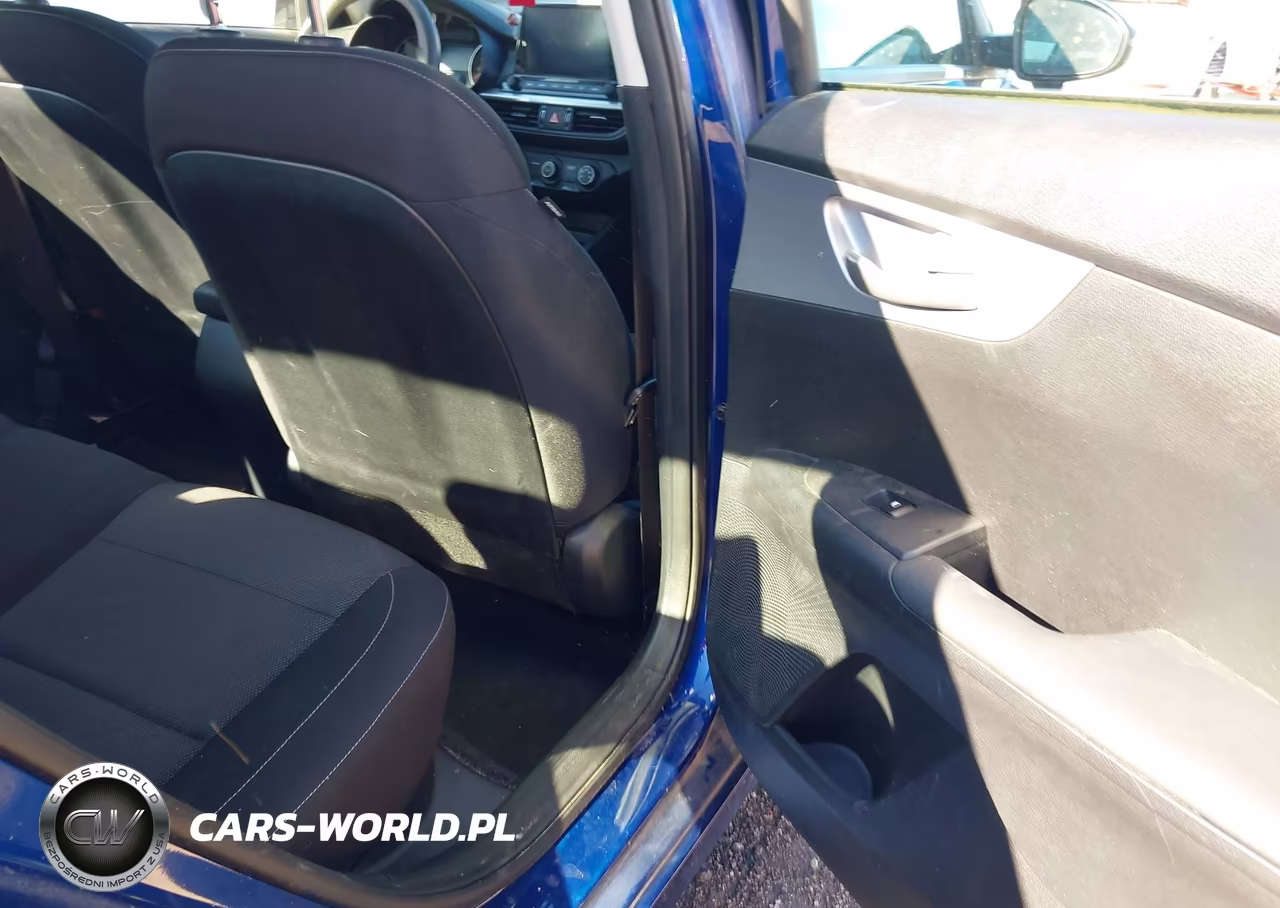 2024 Kia Forte Lxs VIN:3KPF24AD3RE794705 - 8